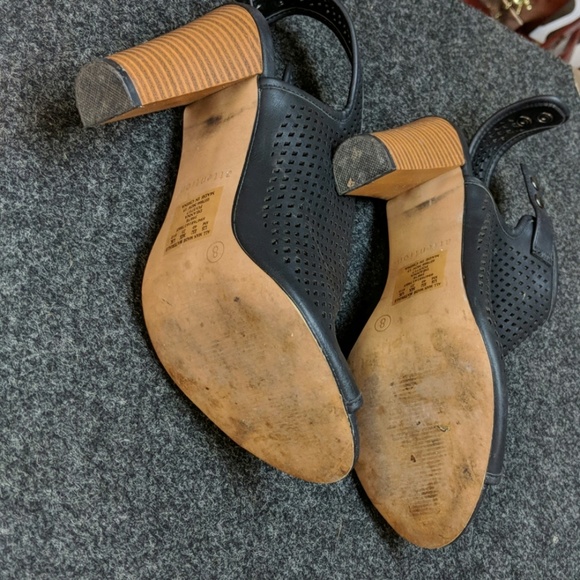 Attention sandals - Picture 5 of 7